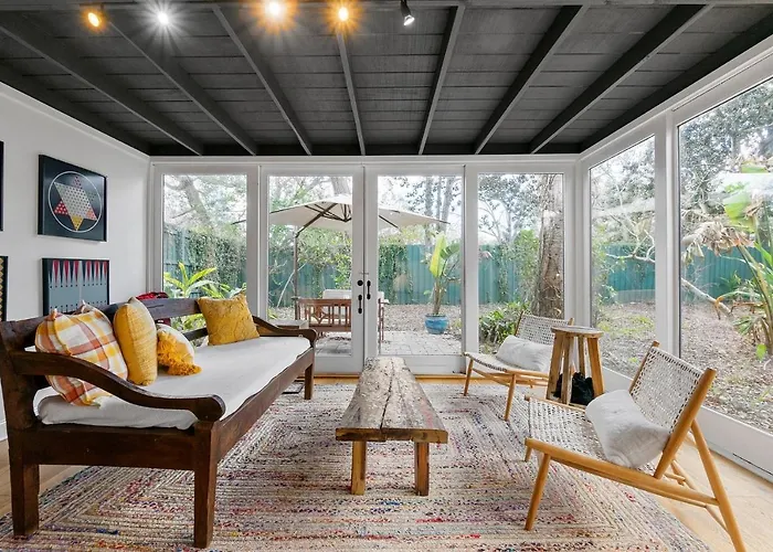 8 Park- Dog Friendly Outdoor Oasis Mins To Beach
