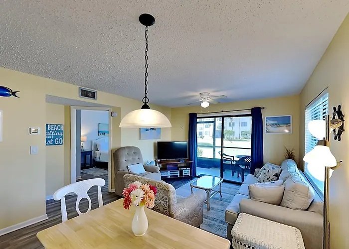 Ocean Village Club A17