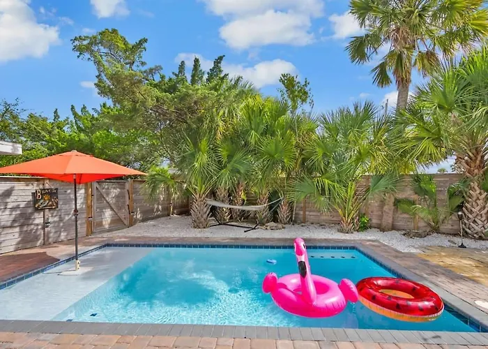 Heated Pool By The Sea Mini Golf Dogs Ok