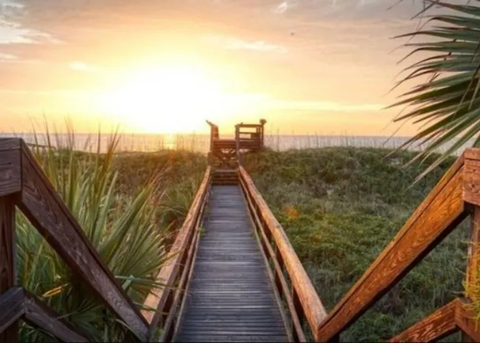 Pelican Inlet-Cozy Beach Condo!