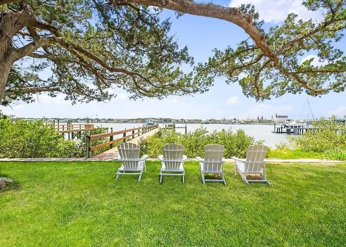 Bayfront Cottage