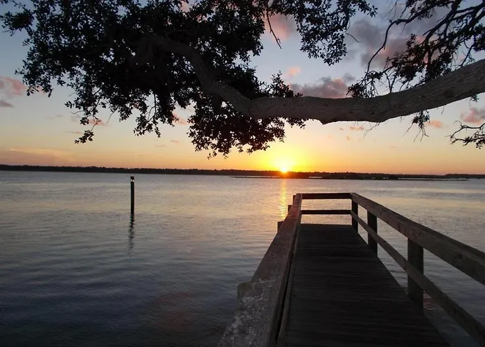 Pelican Inlet D228