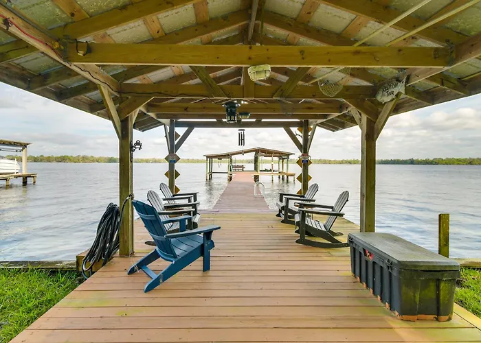 Pet-Friendly St Augustine Home With Dock And Yard!