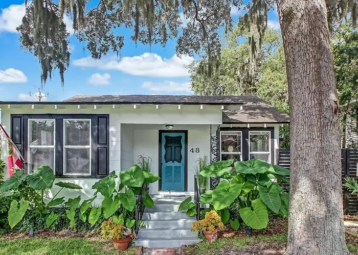 Charming St Augustine Oasis With Game Room For Family Fun
