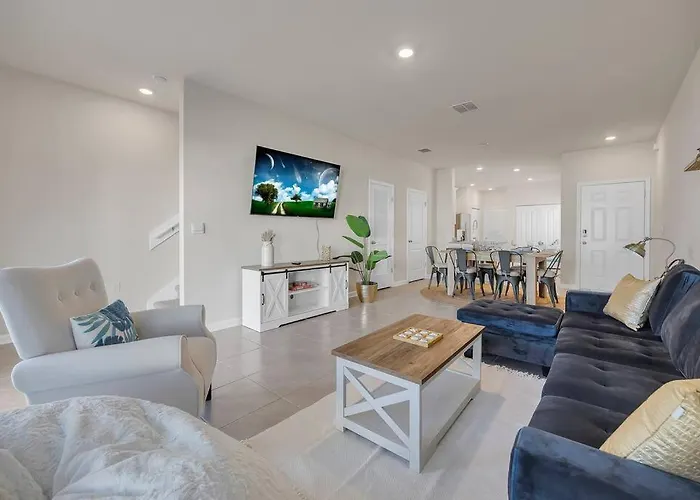 Oasis Sanctuary, Close To The Beach, Game Room, 3 Bd
