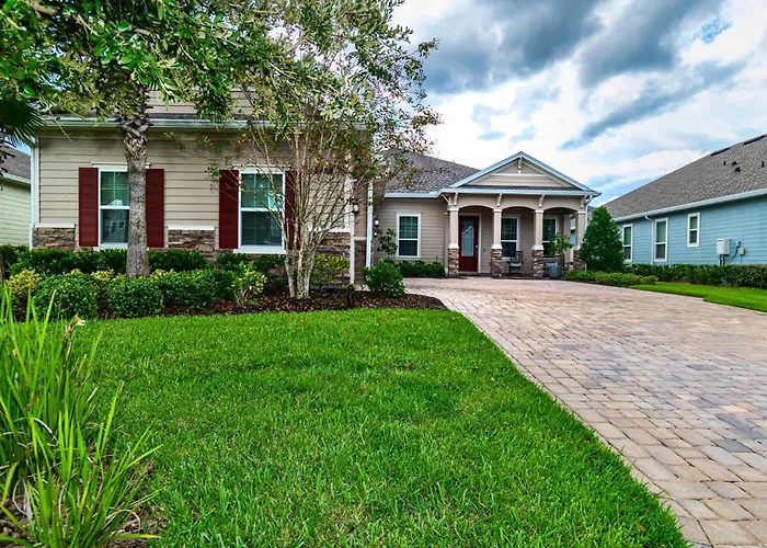 Immaculate 4-3 Single Family Home In Markland-Wgv