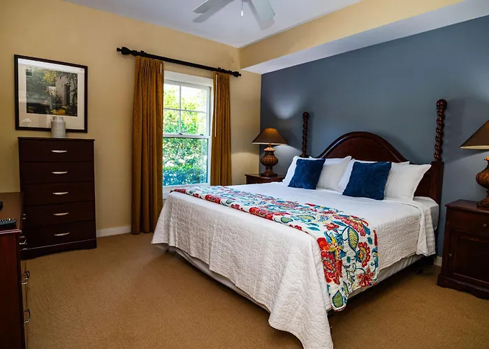 Poolside Condo W Patio Near Hot Tub 5112P1