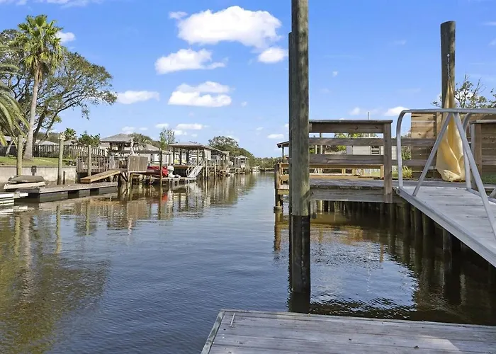 Coastal Canal Cottage