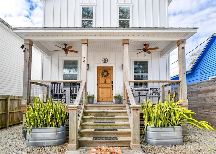 70 Oneida Street