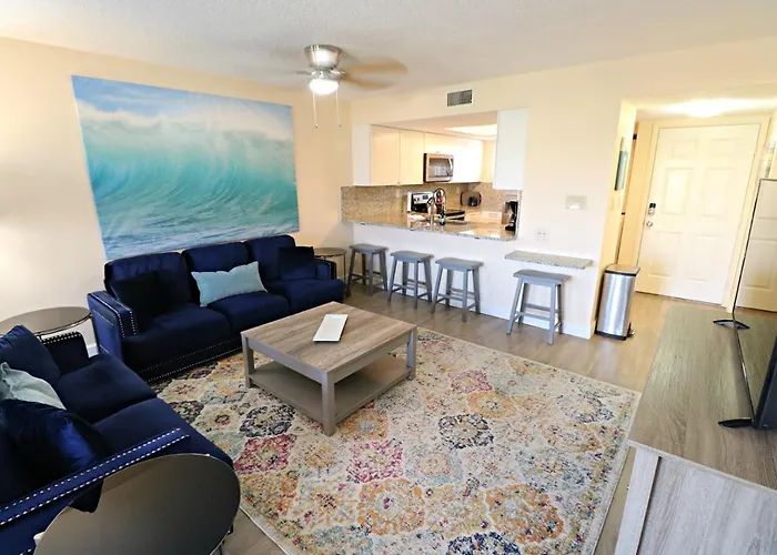 Ocean Village Club K32
