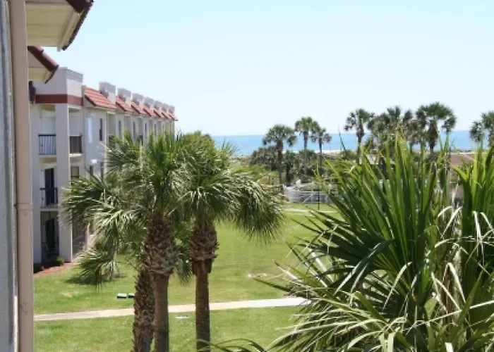 Ocean Village Club R35