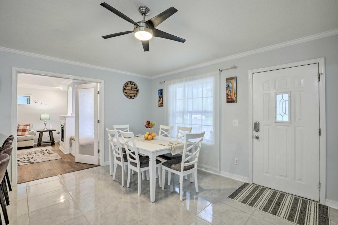 St Augustine With Hot Tub, 6 Mi To Beaches Holiday home *