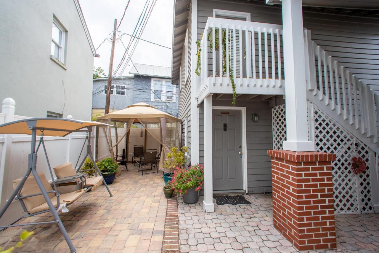 Carriage Way Centennial House - Adult Only- Bed & Breakfast St. Augustine
