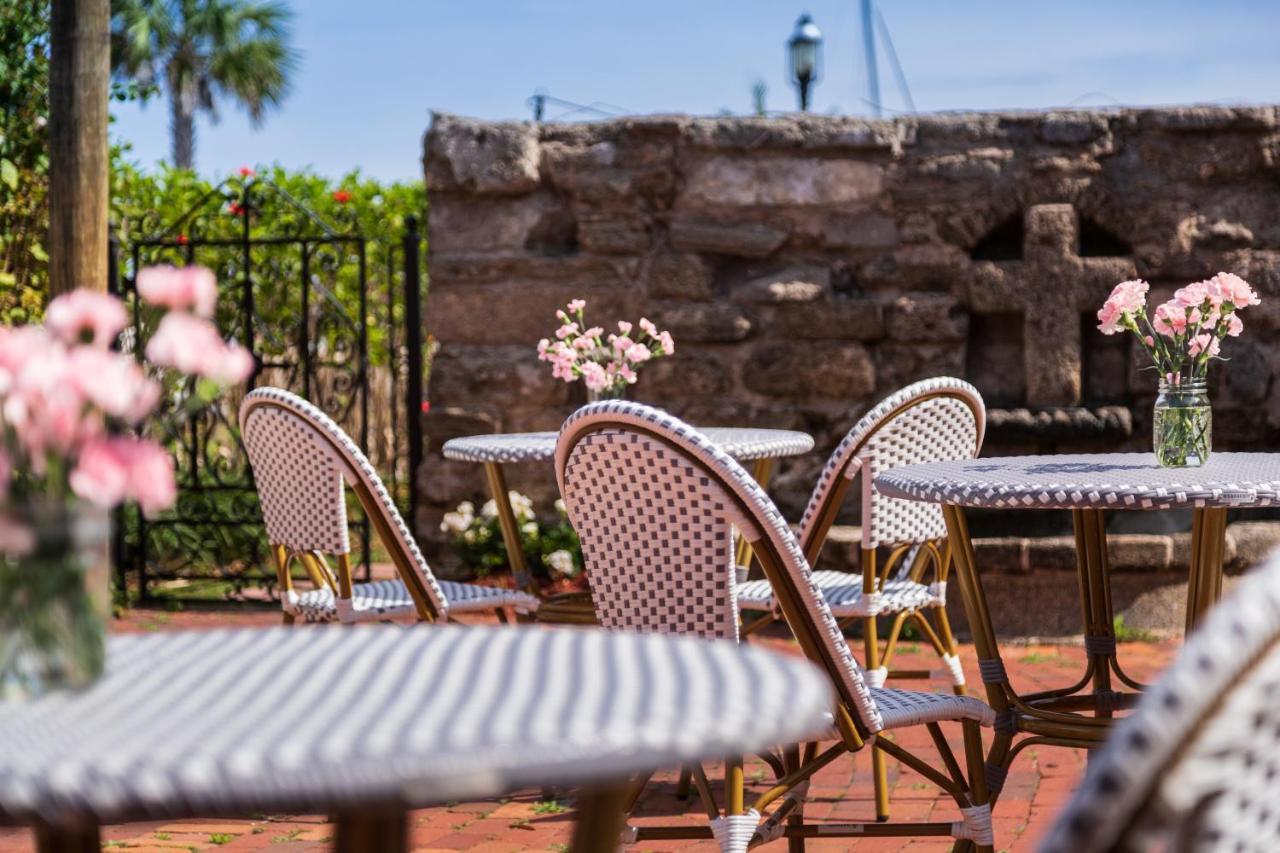 Bed & Breakfast Bayfront Marin House 3*