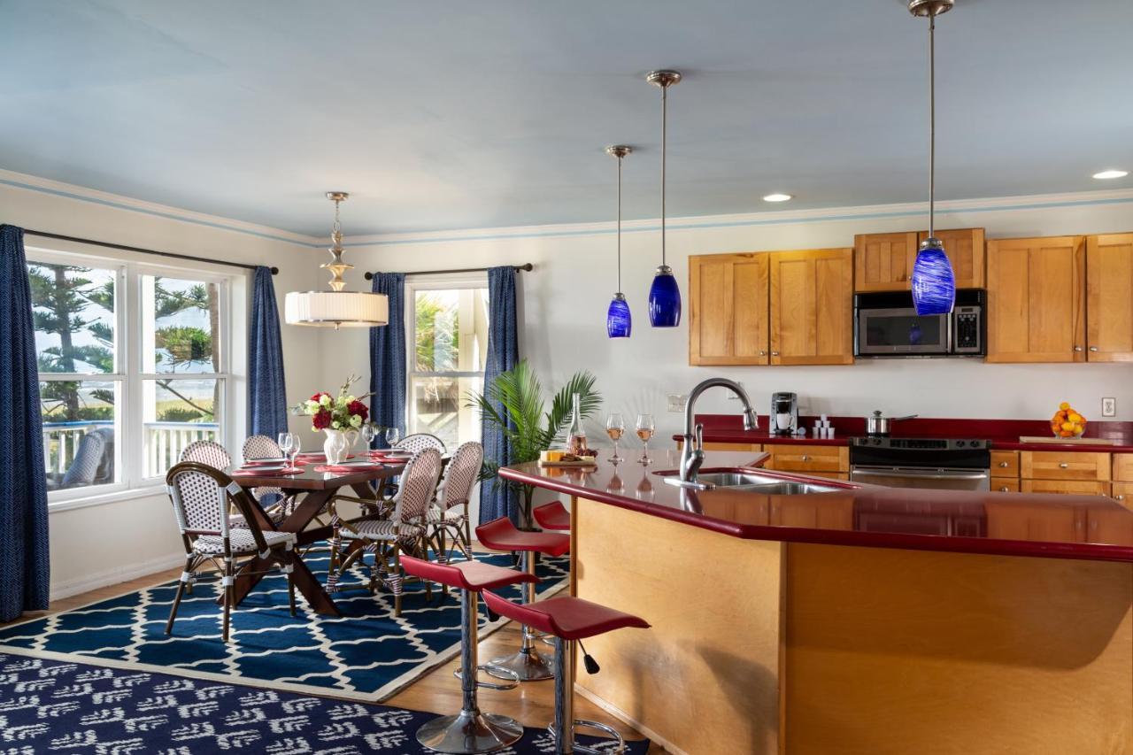 Bayfront Marin House Bed & Breakfast