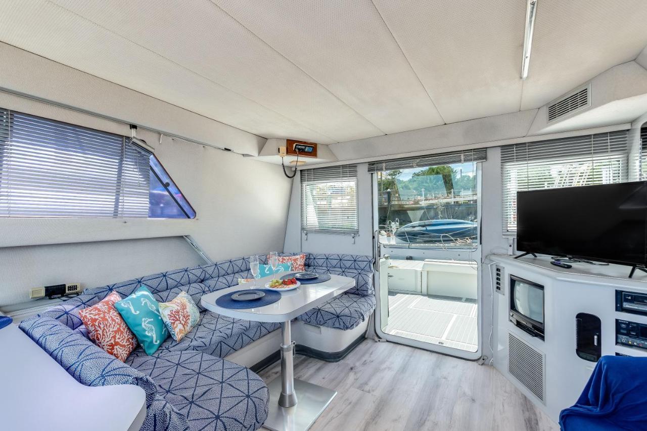 Botel Infinity Yacht In Downtown St Augustine