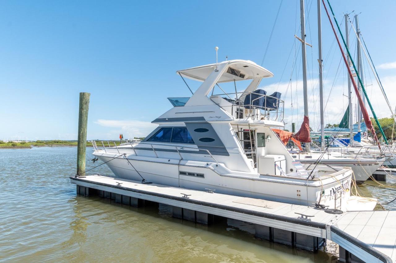 Botel Infinity Yacht In Downtown St Augustine *