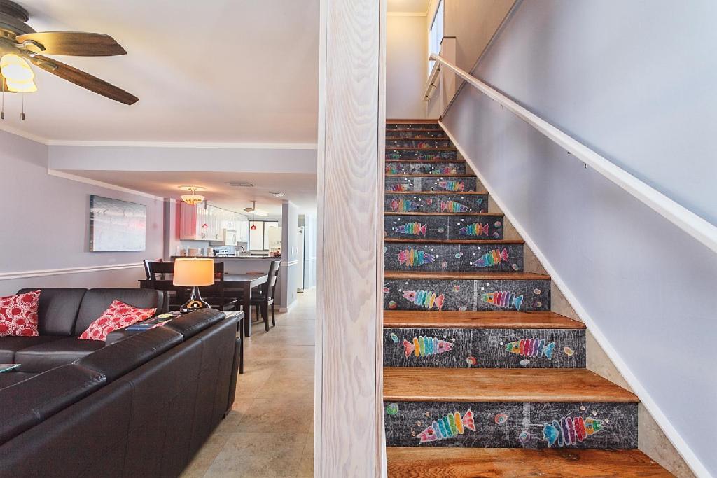 Apartment Ocean Harbor 3, 3 Bedrooms, Sleeps 6, Vilano Beach, Pool, Ocean View St. Augustine