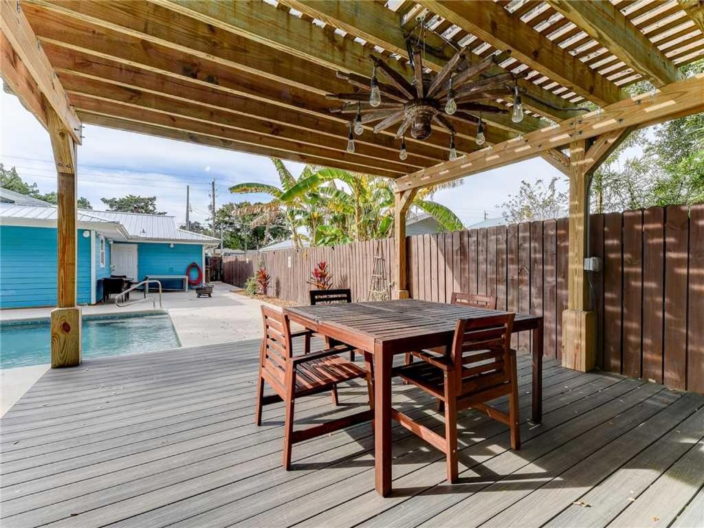Holiday home Summertime Sanctuary, Private Pool, 3 Bedrooms, Sleeps 8 St. Augustine