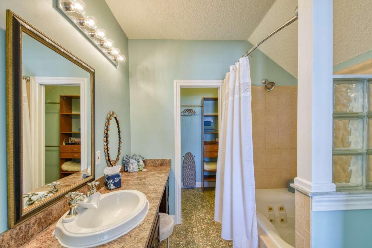 Beachcomber Penthouse Holiday home St. Augustine