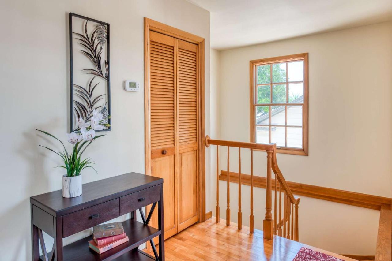 Holiday home 64 Hypolita Street *