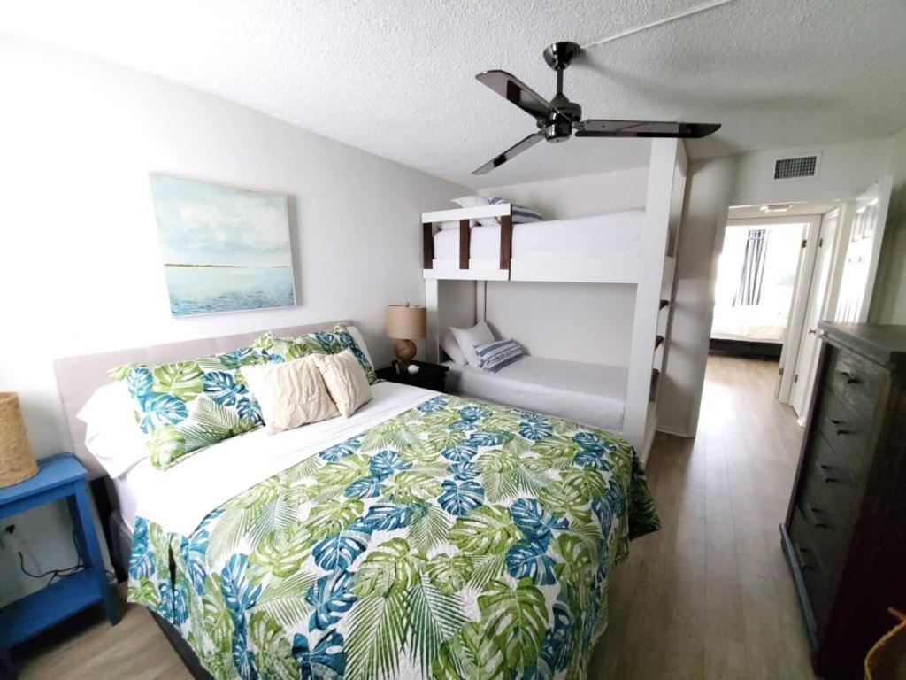 Apartment Spanish Trace 240 *