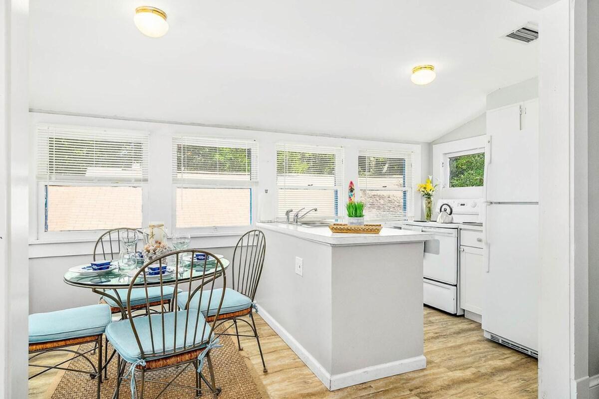 Charming Downtown Carriage Apartment St. Augustine