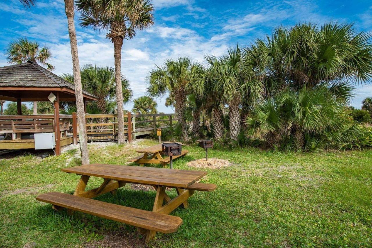 Sandpiper Place *