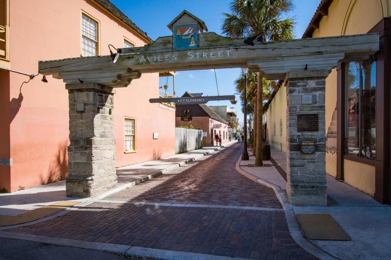 Sandpiper Place