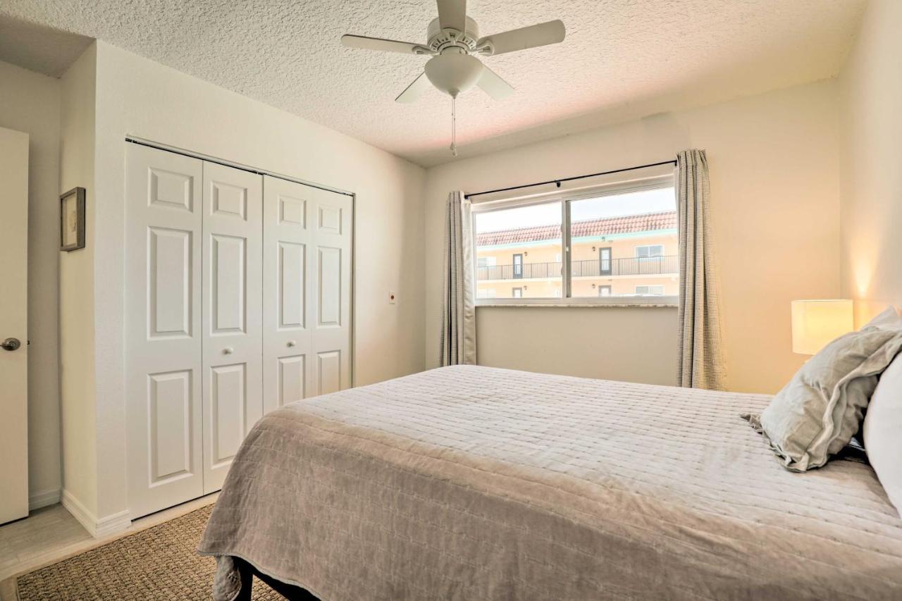 St Augustine Getaway With Porch 1 Block To Beach! Apartment *