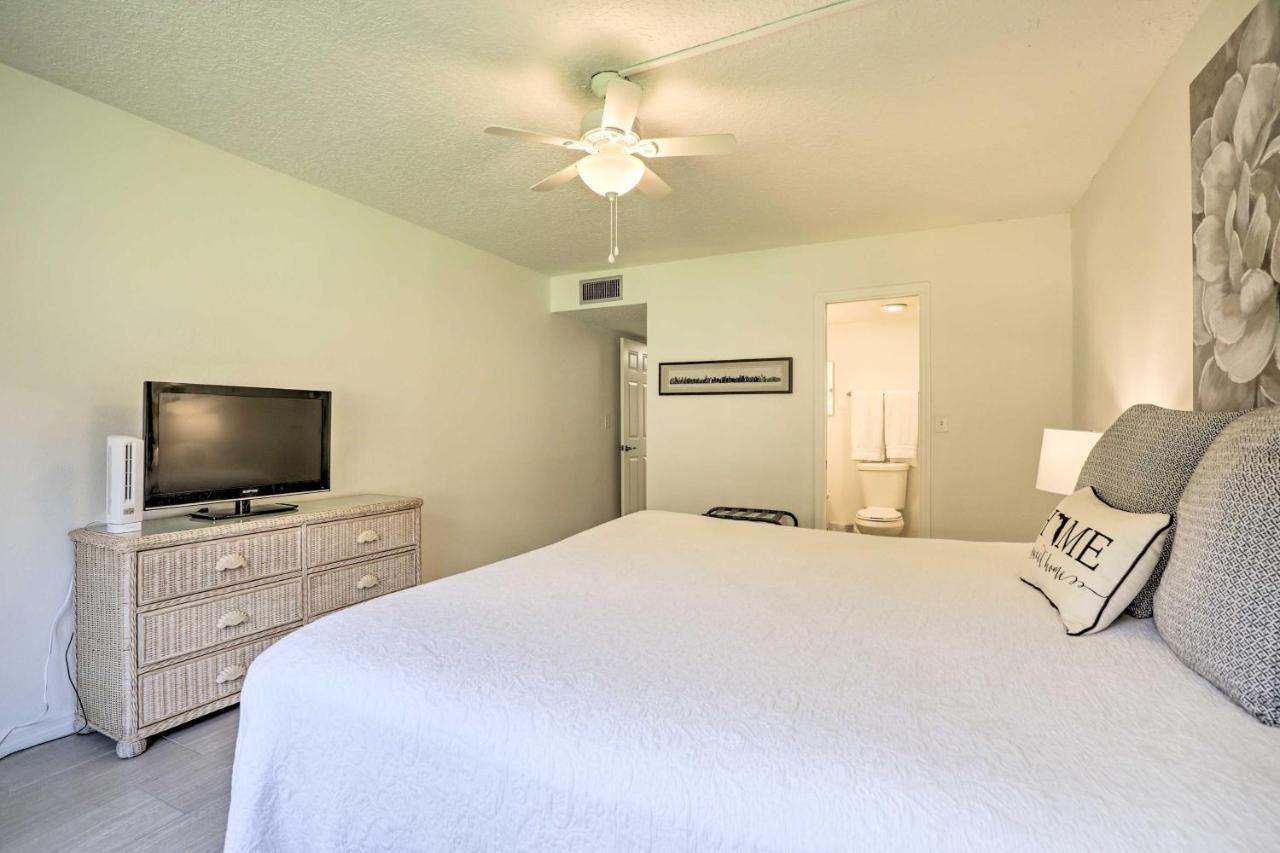 Apartment St Augustine Getaway With Porch 1 Block To Beach! *