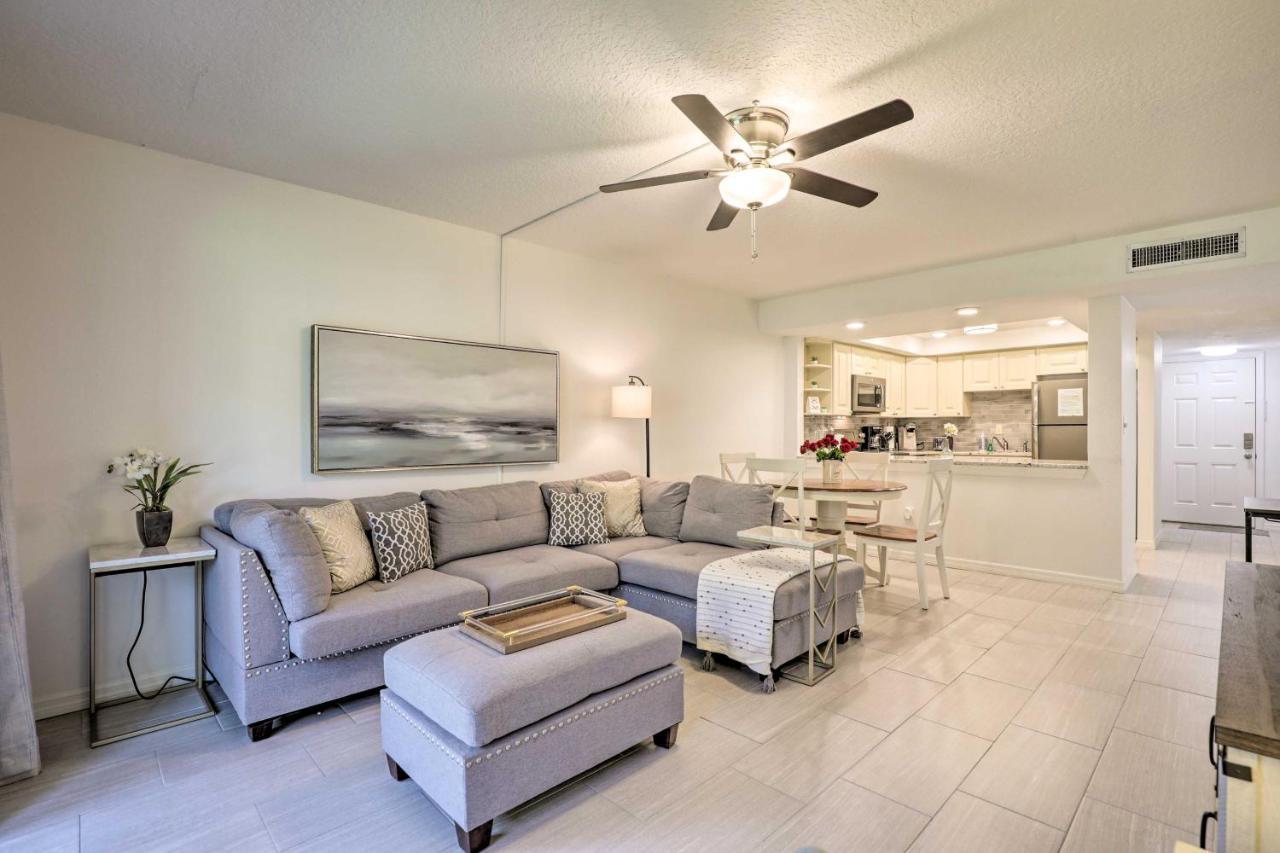 St Augustine Getaway With Porch 1 Block To Beach!
