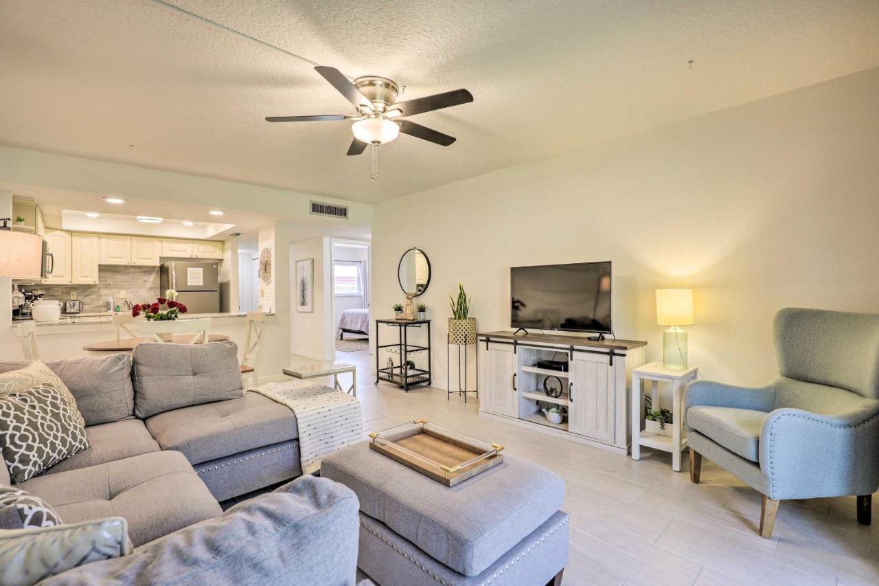 St Augustine Getaway With Porch 1 Block To Beach! St. Augustine