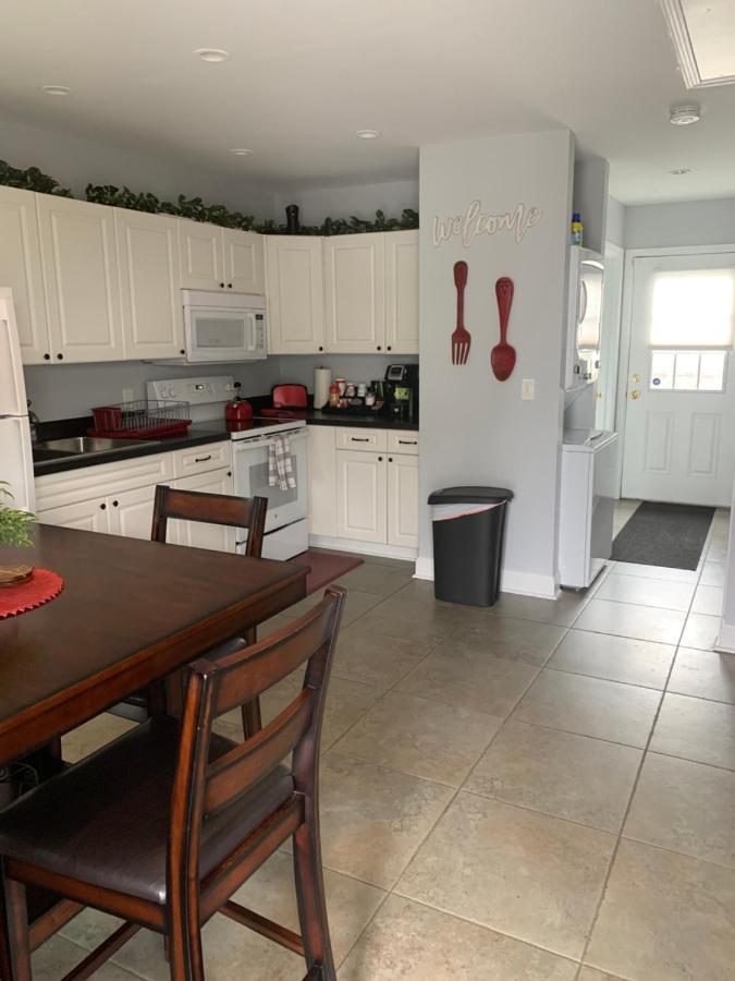 Peaceful Getaway For Two In Lincolnville/quiet Area/2.3 Miles To Beach * St. Augustine