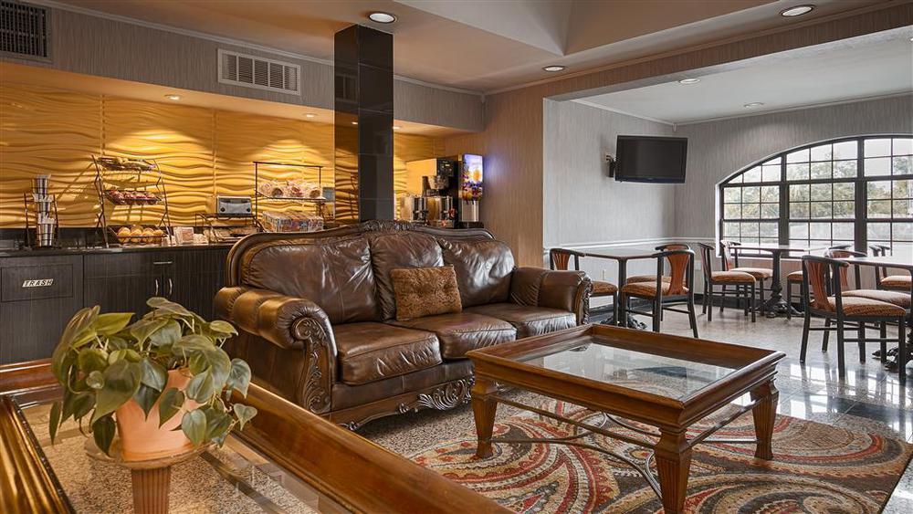 Western Historical Hotel 3*