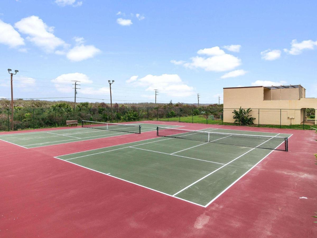 Casa de férias Summerhouse Beach And Racquet Club By Teeming Vacation Rentals