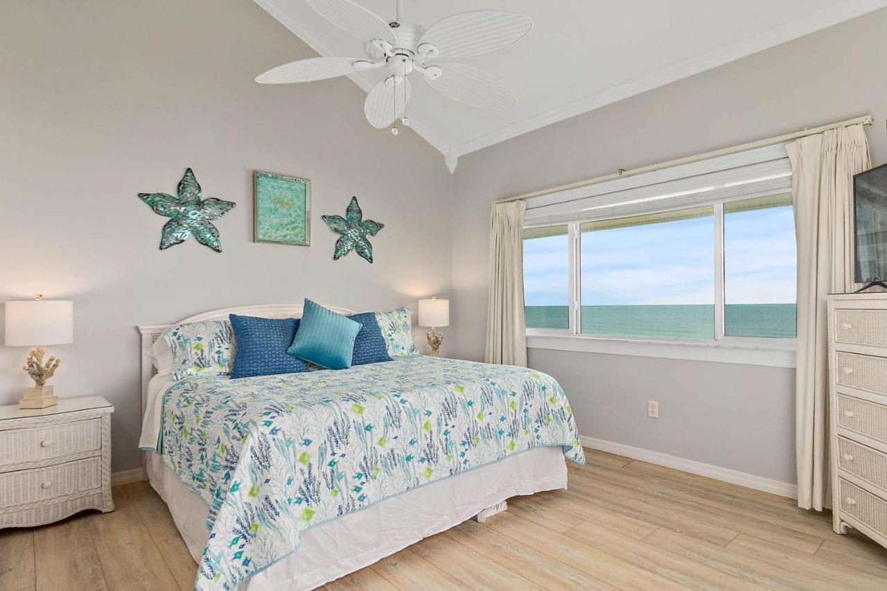Summerhouse Beach And Racquet Club By Teeming Vacation Rentals *