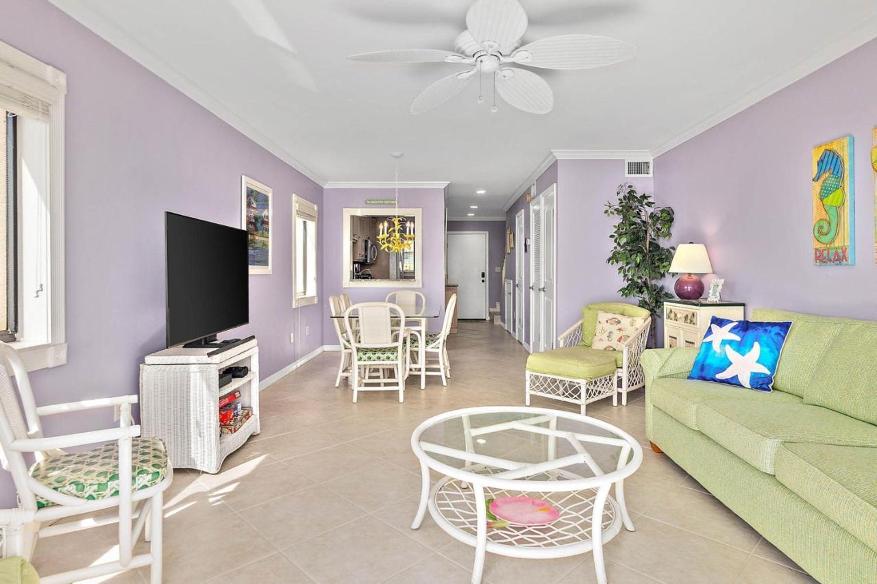 Summerhouse Beach And Racquet Club By Teeming Vacation Rentals *
