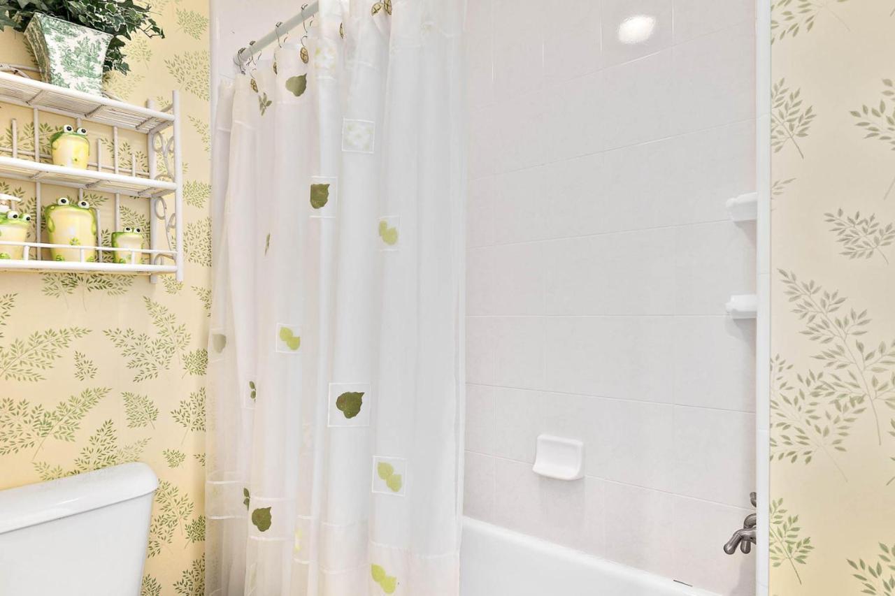 Summerhouse Beach And Racquet Club By Teeming Vacation Rentals *