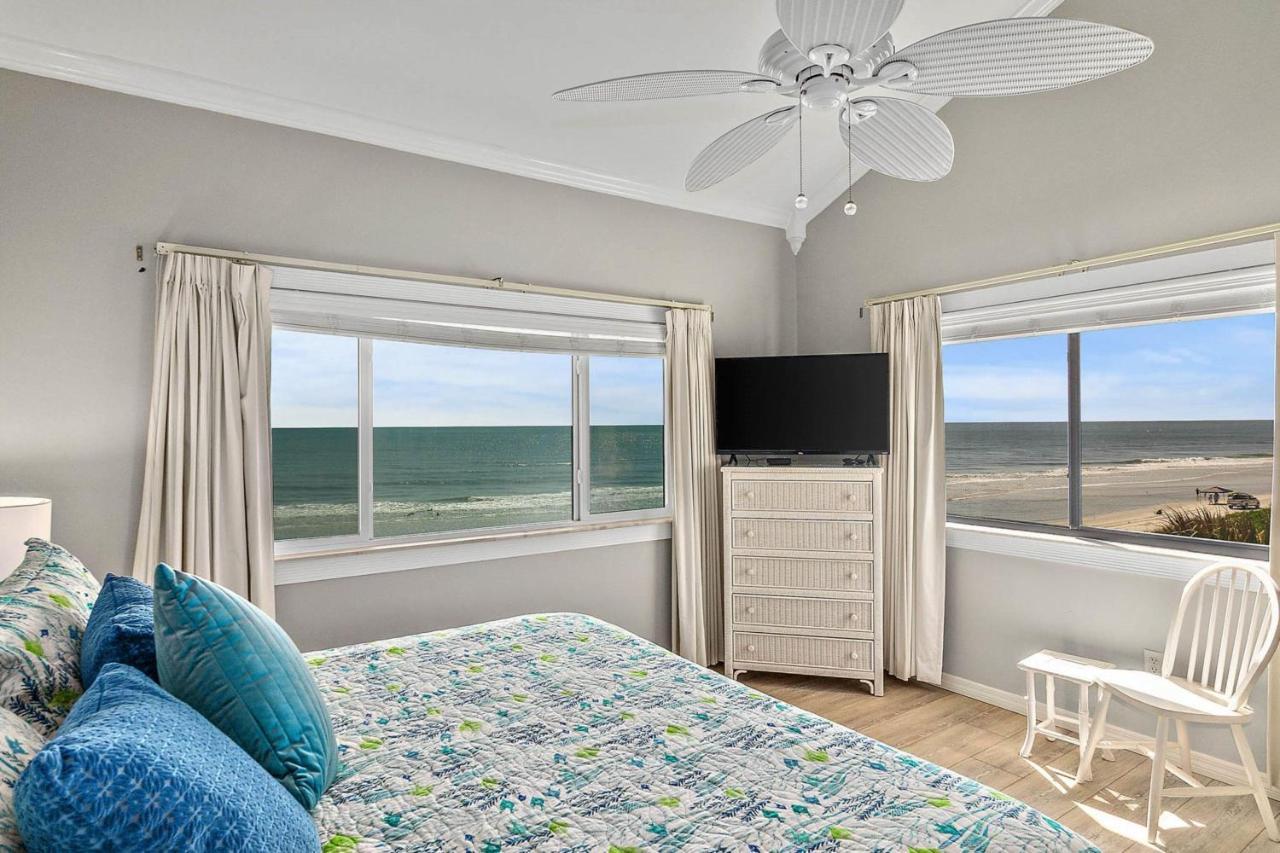 Summerhouse Beach And Racquet Club By Teeming Vacation Rentals *