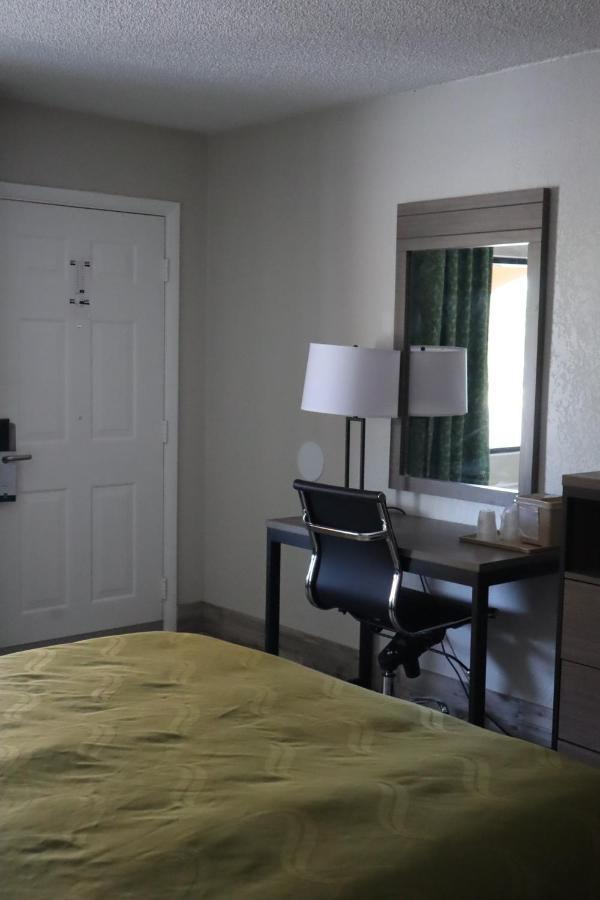 Pensão Quality St Augustine Outlet Mall 3*