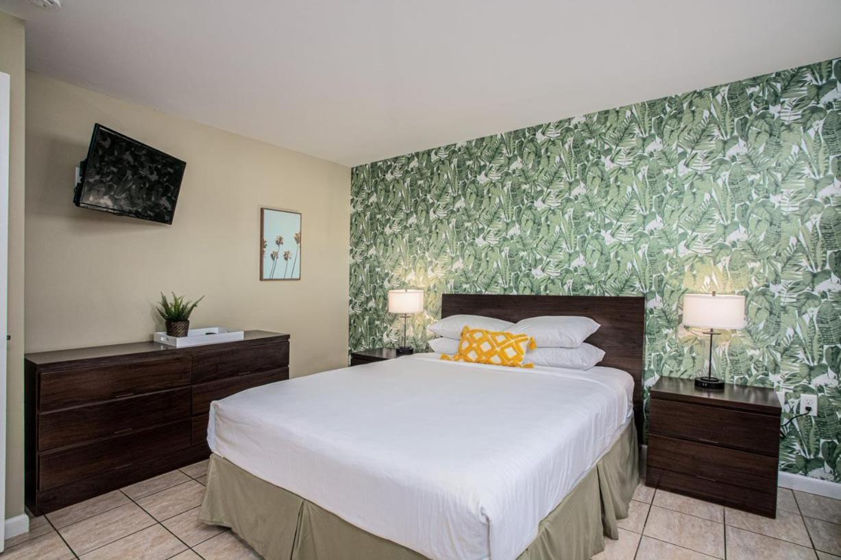 The Local - Motel 3*