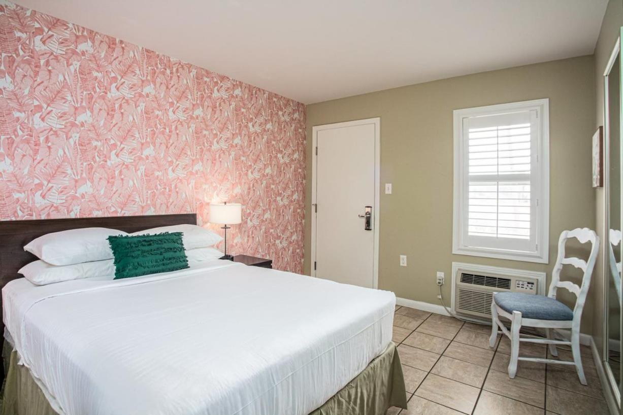 Motel The Local -