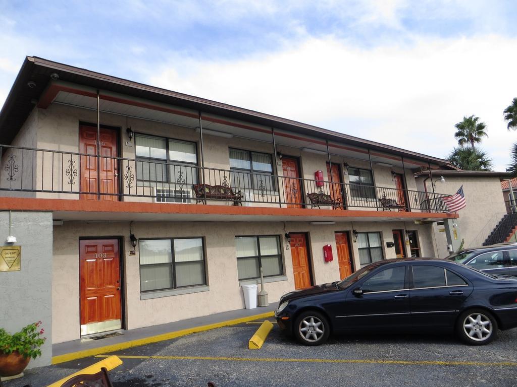Motel Merida &