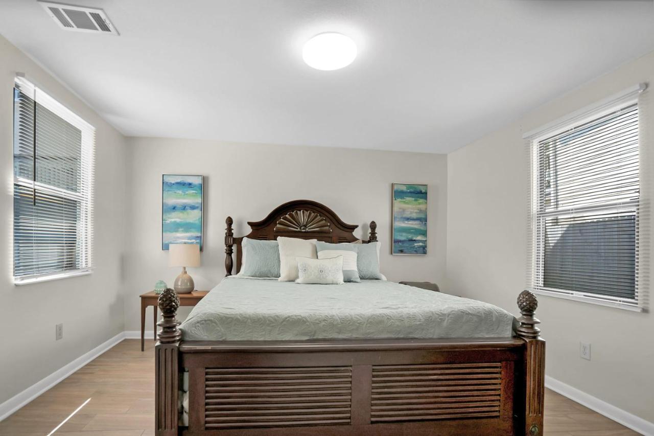 Uptown Lovebird Nest, Minutes To Vilano Beach And Downtown! Apartamento *