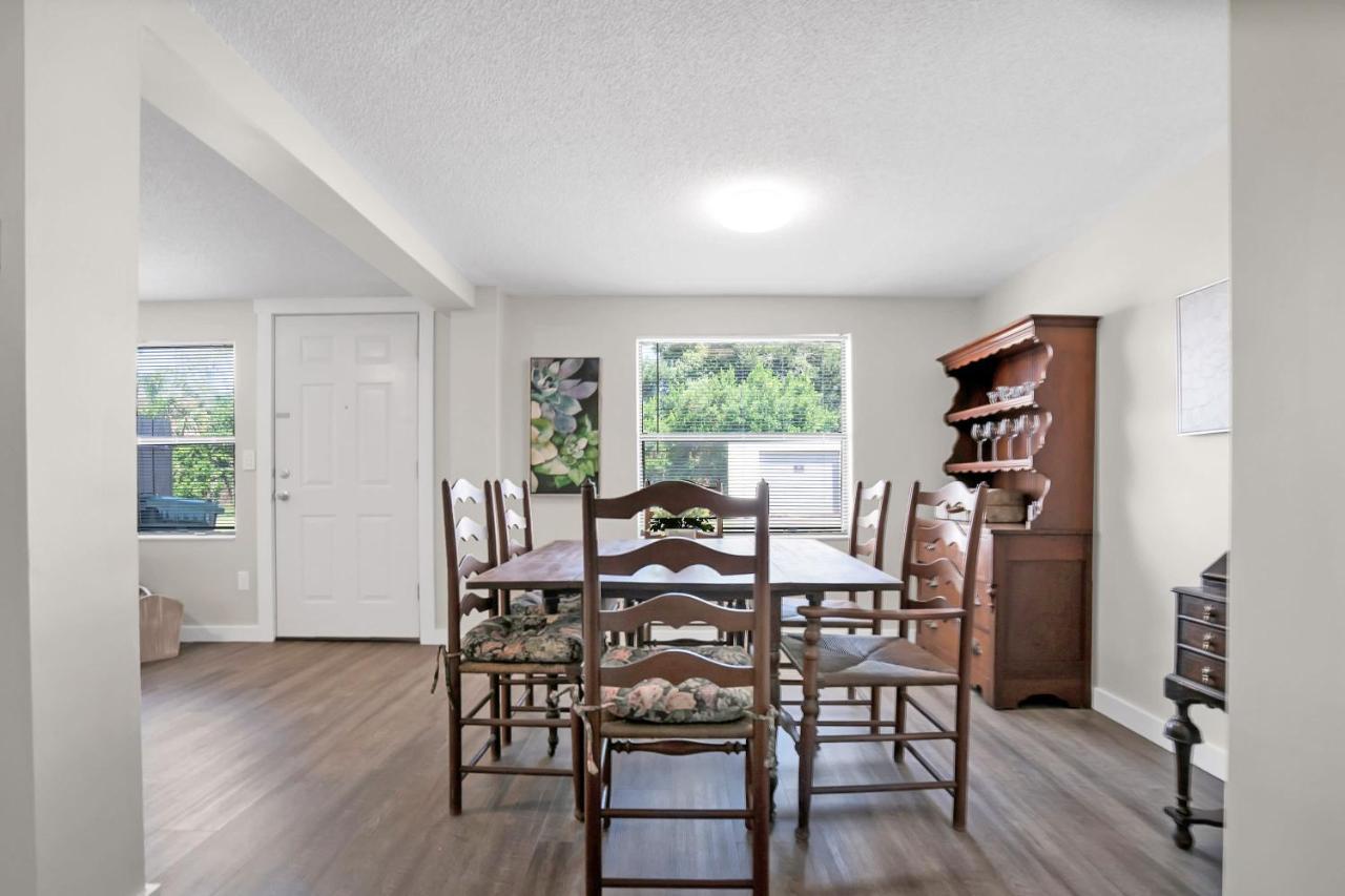 Uptown Lovebird Nest, Minutes To Vilano Beach And Downtown! * Saint Augustine