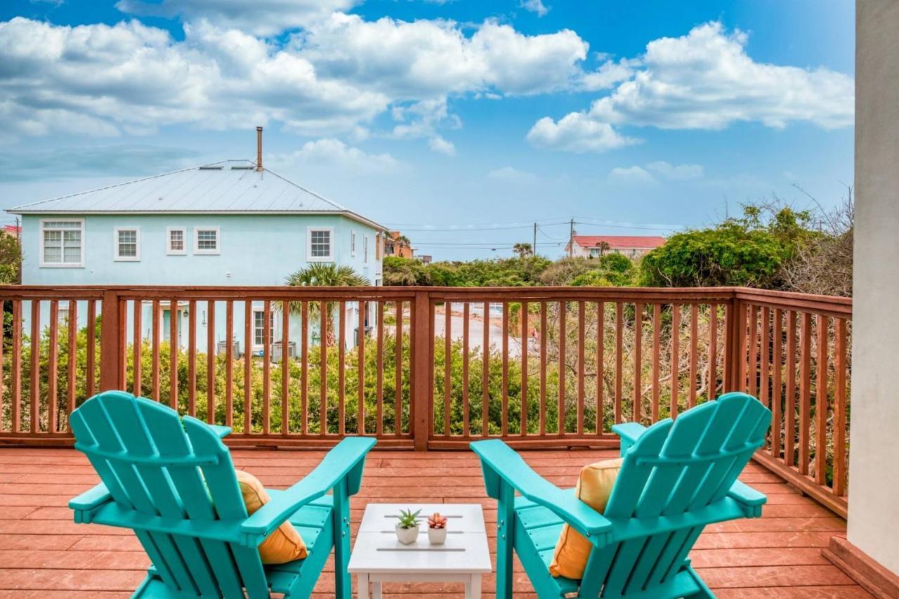 Tucker Hideaway At Seagate Holiday home *