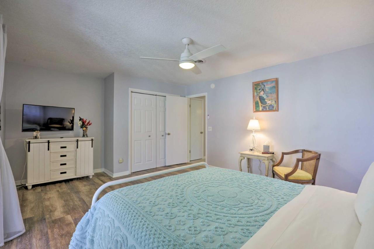 Holiday home An Acre Paradise With Hot Tub In St Augustine