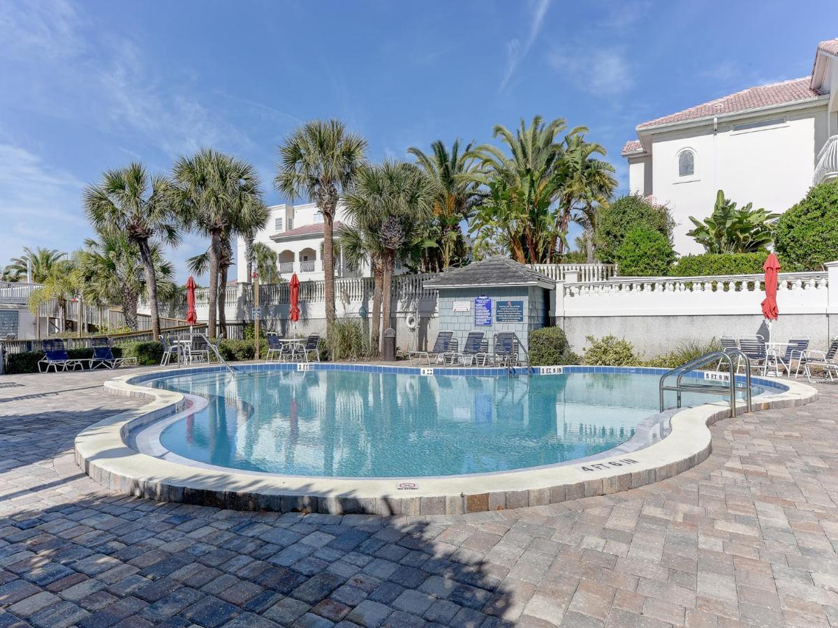 Apartment Hibiscus 303 D St. Augustine