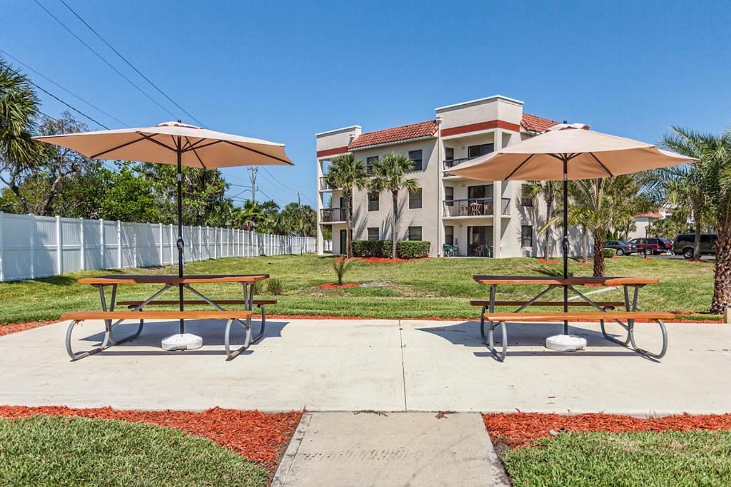 Ocean Village Club N16